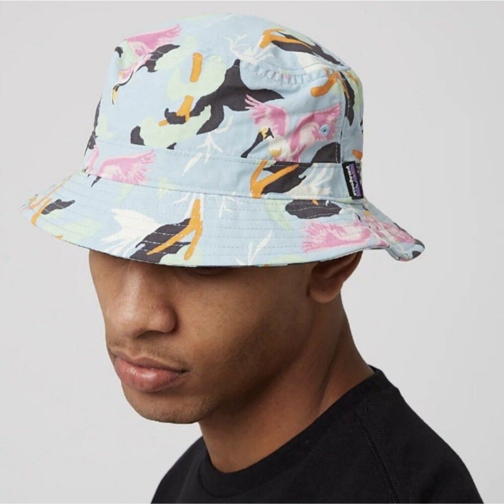 Patagonia Wavefarer Bucket Hat Spoonbills Big Sky Blue Summer Beach Large